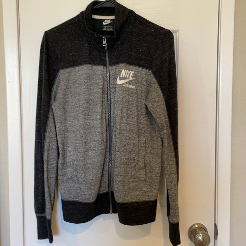 Nike crew zip up!